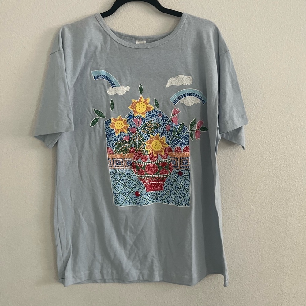 Vintage 90s Woman Floral Art Embroidered Top, Size M